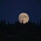 Apa Itu Fenomena Super Blue Moon? Ini Penjelasannya