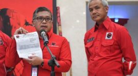 PDIP Sempat Diminta Dukung Presiden 3 Periode: Kisah Misterius 'Pak Lurah' dan Sikap Tegas Partai