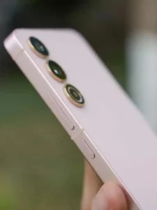 Galaxy S24 Ultra Akan Jadi HP Android Pertama Samsung dengan Bingkai Titanium, Mirip iPhone 15 Galaxy S24 Ultra Akan Jadi HP Android Pertama Samsung dengan Bingkai Titanium, Mirip iPhone 15