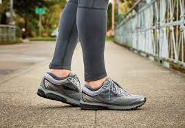 CARA MEMILIH SEPATU LARI CARA MEMILIH SEPATU LARI