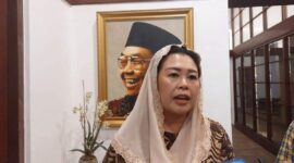 Yenny Wahid Menantang Khofifah dalam Perebutan Suara di Jatim untuk Pilpres