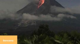 Gunung Merapi Telah 7 Kali mengeluarkan awan panas guguran Pada Senin Sore