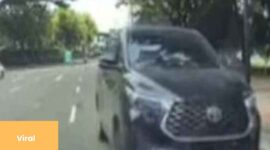Viral Mobil Melawan Arah, Tidak dikasih lewat oleh pengemudi lainnya