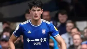 Klub Elkan Baggott Kian Dekat Promosi ke Premier League