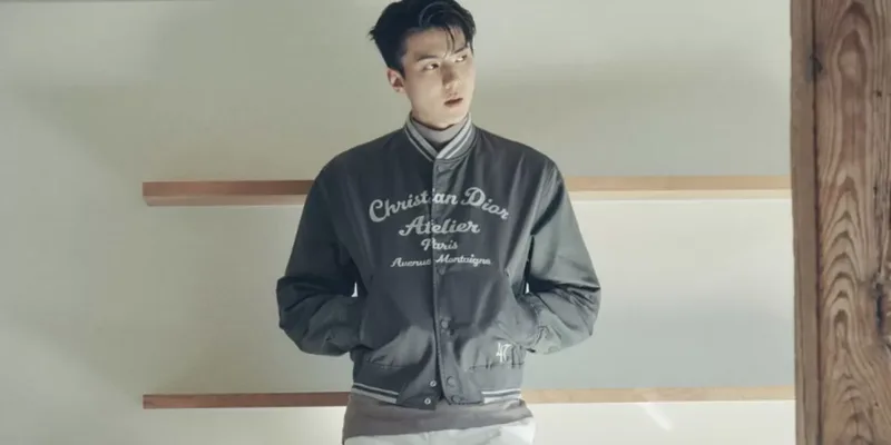 Loyalitas Fans Sehun Exo, Ulang Tahun Dengan LED Terbesar di Dunia Meski Idolanya Lagi Wajib Militer!