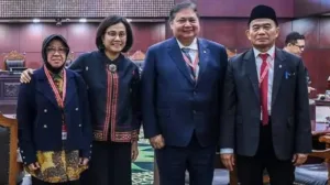MK Panggil 4 Menteri Jokowi serta DKPP di Pertemuan MK Jumat Besok MK Panggil 4 Menteri Jokowi serta DKPP di Pertemuan MK Jumat Besok