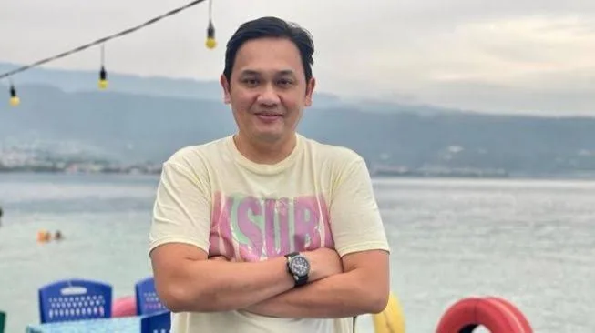 Terbaru Farhat Abbas Tidak Kuat Urus Anak yang Tinggal di Amerika