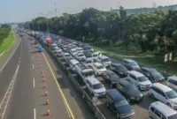 Tol Japek hingga Cipali lancar, dari Jagorawi terjadi kemacetan besar di kilometer 45