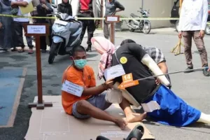 Penganiayaan Istri di Sulsel oleh Suami, Karena tidak mau pulang kampung saat Lebaran Idul Adha Penganiayaan Istri di Sulsel oleh Suami, Karena tidak mau pulang kampung saat Lebaran Idul Adha