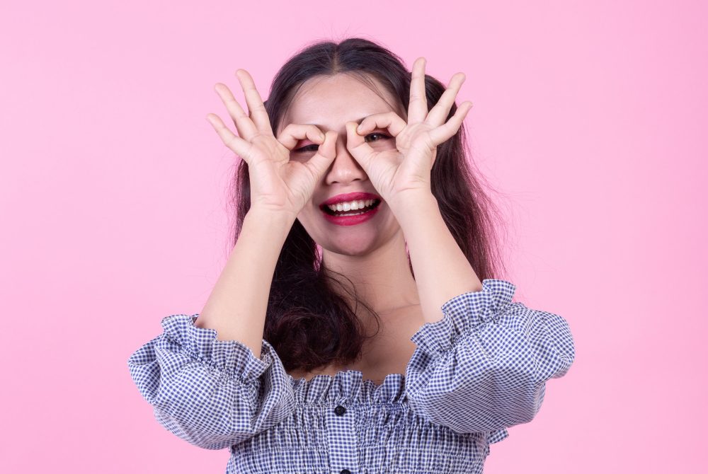 MATA BINTITAN BISA DIATASI DENGAN 8 CARA ILUSTRASI MATA BINTITAN (FREEPIK/@JCOMP)