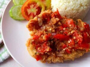 3 Resep Sambal Geprek yang Cocok untuk Ayam Geprek 3 Resep Sambal Geprek yang Cocok untuk Ayam Geprek