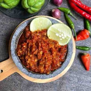 4 RESEP SAMBAL BAWANG YANG MENGGUGAH SELERA