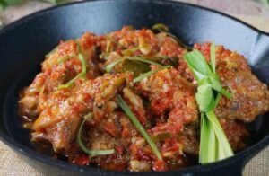 4 RESEP AYAM RICA-RICA YANG MENGGUGAH SELERA