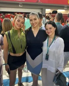 Raline Shah di trek F1 Singapura