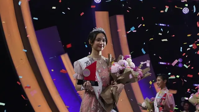 Selamat Sydney Putri Cut Tari Pemenang GADIS Sampul 2024 Mendapat Beasiswa Rp150 Juta Sydney Kurang Sehat namun Tetap Berusaha Tampil