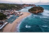 Study tour SMPN 7 Mojokerto di Pantai Drini berujung duka. (Foto: Dok. Pemkab Gunung Kidul)