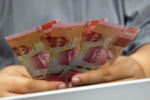 ILUSTRASI ISU PENGHAPUSAN GAJI KE-13 DAN THR VIRAL. (FOTO: PEXELS)