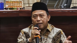 KLAIM RUKUN ISLAM ADA 11, ALIRAN BARU DI SULAWESI SELATAN INI GEGERKAN WARGA, KEMENAG TURUN TANGAN DIREKTUR URUSAN AGAMA ISLAM DAN BINA SYARIAH KEMENTERIAN AGAMA, ARSAD HIDAYAT BUKA SUARA SOAL ALIRAN BARU DI SULSEL TERKAIT RUKUN ISLAM YANG MERESAHKAN WARGA. (FOTO: DOK. KEMENAG)