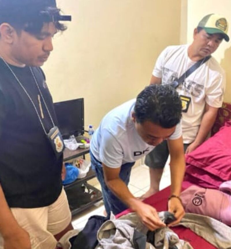 Ditresnarkoba Polda NTT ungkap kasus peredaran gelap dan penyalahgunaan narkotika di sebuah hotel di Kabupaten Sikka. (Foto: TBN Polri)