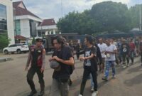 Preman dan juru parkir liar ditangkap di Bogor dalam operasi gabungan untuk menindak praktik pungutan liar. (Foto: Dok. Humas Polri)
