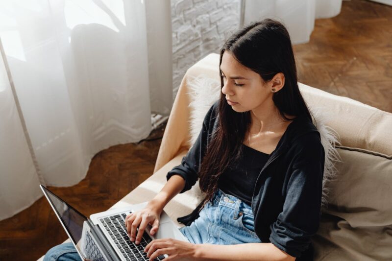 Alasan Gen Z Menyukai Pekerjaan Freelance
