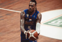 Kasus narkoba Jarred Dwayne Shaw menggemparkan publik, pebasket Tangerang Hawks tertangkap edarkan ganja dalam permen Thailand. (Foto: Instagram @slimnojim16_)