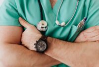 Ilustrasi. IDI desak pembatalan mutasi dokter Kemenkes yang dianggap sepihak dan ganggu stabilitas layanan kesehatan nasional. (Foto: Pexels)