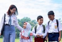 Gibran usulkan coding dan AI sejak SD, Mendikdasmen Abdul Mu’ti pastikan kurikulum digital mulai diterapkan 2025. (Foto: Instagram/kemendikdasmen)