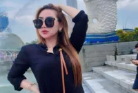 Selebgram Luluk Nuril kembali viral usai dilaporkan atas dugaan penipuan arisan dan bisnis skincare bodong. (Foto: Instagram @luluknurilreal)