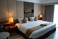 Ilustrasi kamar hotel budget favorit di Jakarta.