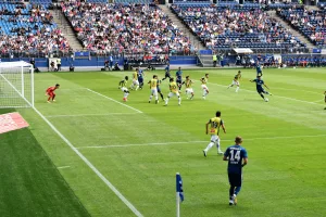 AC MILAN VS BOLOGNA HASIL SERIE A PEKAN KE-3 BERAKHIR 1-0 AC MILAN VS BOLOGNA