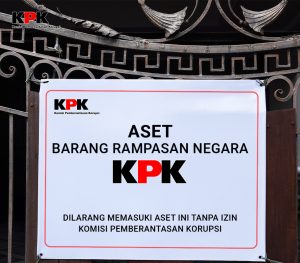 KPK MENYITA RUMAH MEWAH, TANAH, DAN UANG PULUHAN MILIAR MILIK ASN KEMENAG DALAM KASUS DUGAAN KORUPSI KUOTA HAJI 2024. (FOTO: X @KPK_RI)