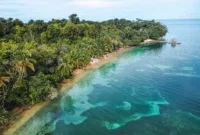 Wisata Pantai di Indonesia