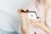 7 Cara Alami Menghilangkan Belang di Tangan, Kulit Kembali Cerah!