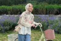 5 Inspirasi OOTD Liburan Kekinian yang Bikin Feed Instagram-mu Makin Kece!