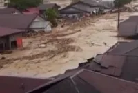 Viral Banjir dan Longsor Sumut Telan Puluhan Korban, Keluarga Menangis Cari Anggota yang Hilang
