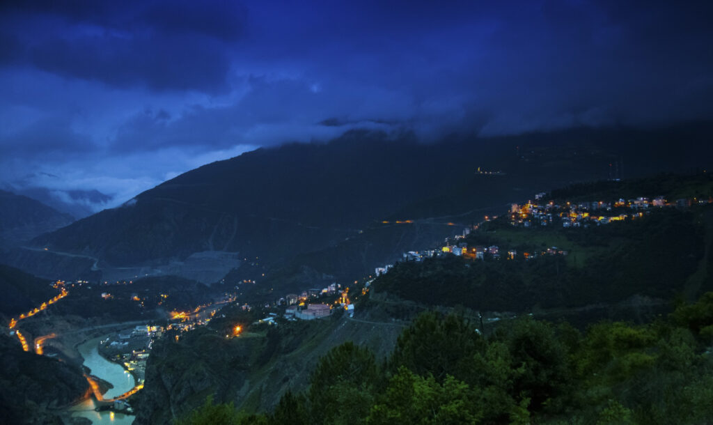 10 Tempat Wisata Malam di Bandung yang Hits Abis Tempat Wisata Malam di Bandung