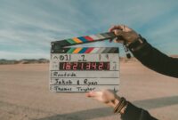 Ilustrasi deretan film aksi terbaik di tahun 2025 yang menawarkan adrenalin tinggi, visual spektakuler, dan cerita tak biasa. (Foto: Unsplash)