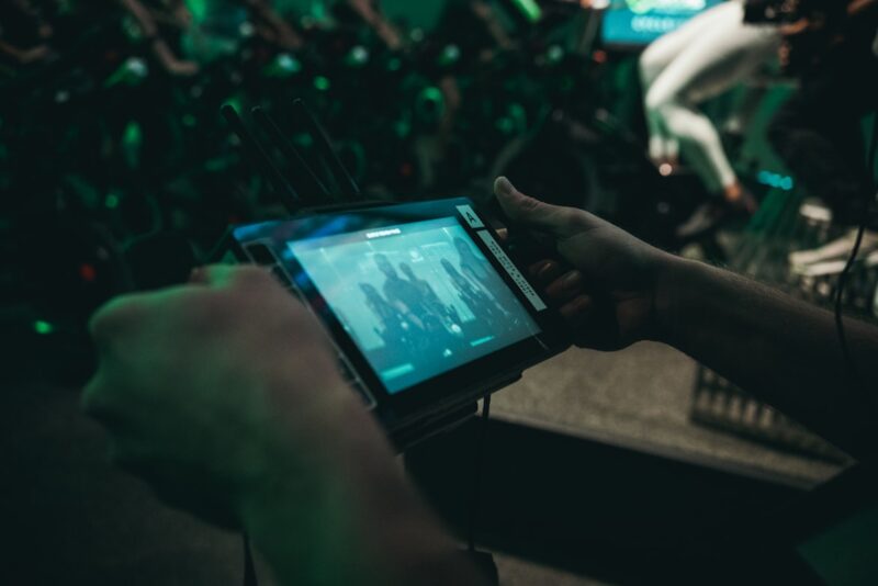 Ilustrasi rekomendasi drakor yang tayang sepanjang Desember 2025. (Foto: Unsplash)