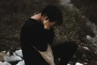 Inilah cara menghilangkan trauma akibat bencana alam dengan langkah psikologis dan dukungan sosial yang efektif. (Foto: Unsplash)