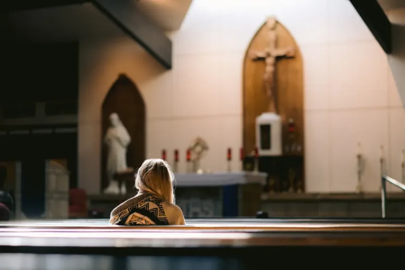 Ilustrasi wisata gereja bersejarah di Indonesia yang wajib dikunjungi. (Foto: Unsplash)