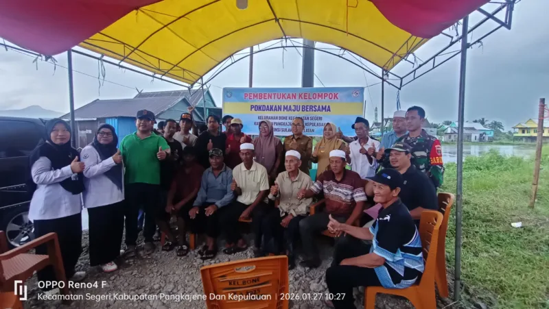 Kelompok Pembudidaya Ikan Maju Bersama resmi terbentuk di Kelurahan Bone, Kecamatan Segeri, Kabupaten Pangkep.