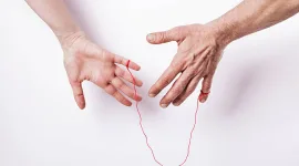 Mengenal Red String Theory