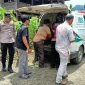 Polisi Humanis Saat Amankan ODGJ di Barru
