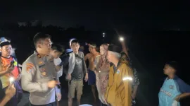 Quick Response Polsek Balusu, Tiga Nelayan Selamat Usai Perahu Terbalik di Perairan Madello