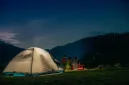 Perlengkapan Camping yang Wajib Dibawa Pemula