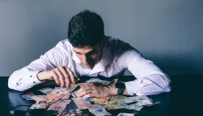 Tips Mudah Mengatur Keuangan