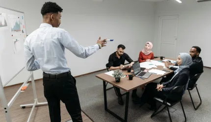 CIRI ORANG YANG TIDAK COCOK DIJADIKAN PEMIMPIN