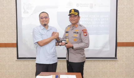 KAPOLRES BARRU AKBP ANANDA FAUZI HARAHAP MENANDATANGANI MOU BERSAMA MANAJEMEN PLTU BARRU DALAM RANGKA PENGUATAN PENGAMANAN OBJEK VITAL NASIONAL (OBVITNAS).