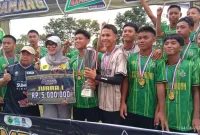 Bupati Barru Tutup Liga Ramang U-17 2026, SSB Hibridah Juara